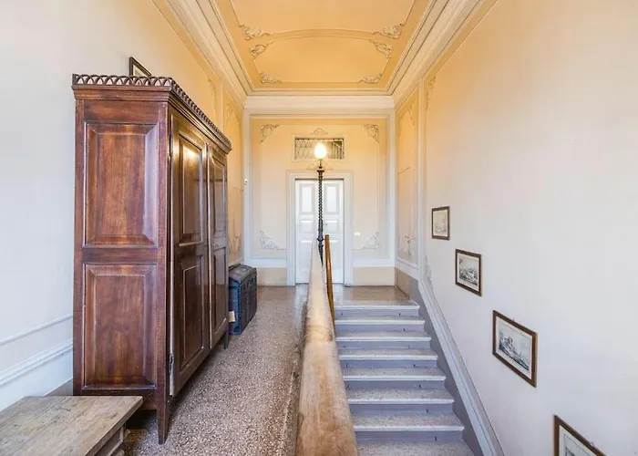 Vandelli - Nel Cuore Della Motor Valley Модена