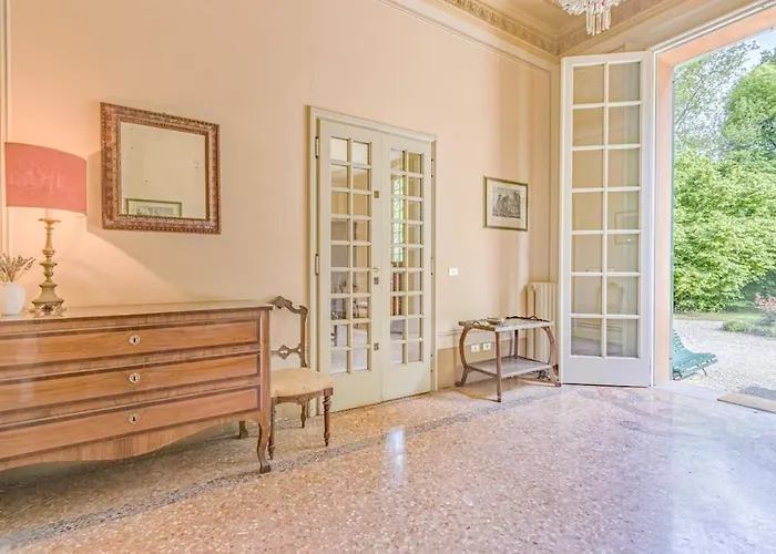 Vandelli - Nel Cuore Della Motor Valley Модена